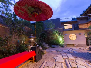 Nazuna Kyoto Nijo-jo