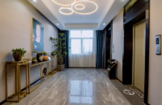 Dongyang E-sports Hotel