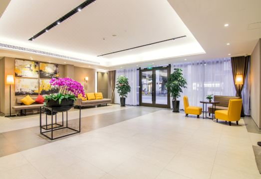 4. 홈 인 플러스 ..