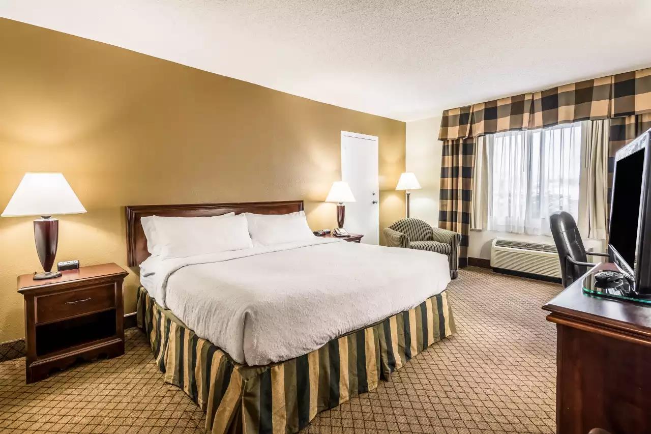 Quality Inn Near Finger Lakes and Seneca Falls