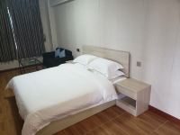 丰泽公寓(鹤山工业园店) - 标准大床房