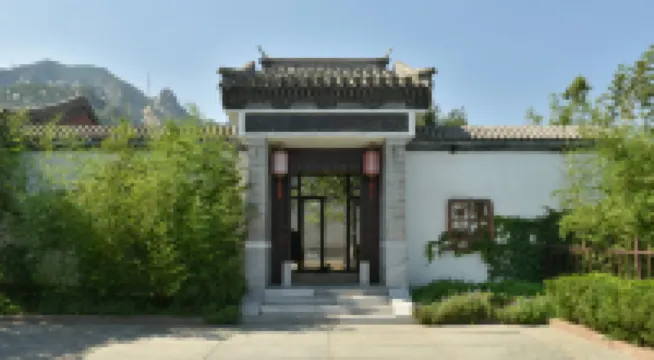 Guan Sam Retreat Các khách sạn gần Zhuanta Huaigu