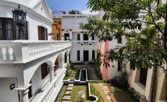 Baber Mahal Vilas - the Heritage Hotel