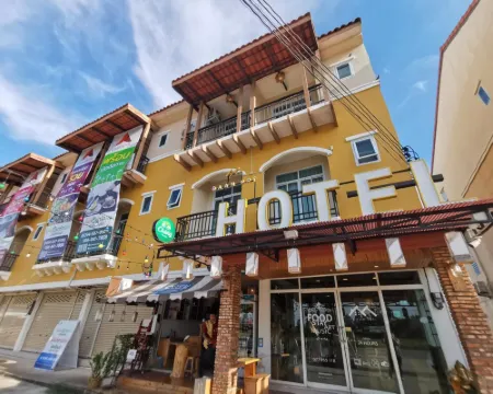 โรงแรมใกล้สนามบิน สุราษฎร์ธานี โรงแรมในอำเภอ พุนพิน