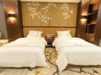 阿拉尔沙枣花香大酒店 - 雅致臻品双床房