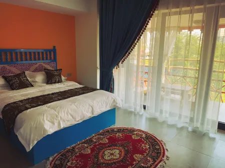 Huocheng Mozhiye Homestay