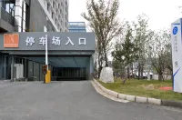 Vienna International Hotel - parking