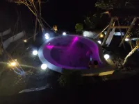 Yili Yunshan Hot Spring Guesthouse - น้ำพุร้อน