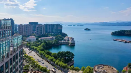 Qian dao Lake  Hotel Hangzhou Отели рядом с достопримечательностью «Hubin Park»