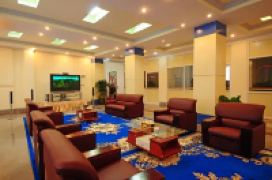 City Golf Resort Hotel