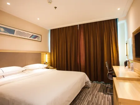 City Comfort Inn hotel (Zhanjiang Haibin Park Guanhai Gallery)