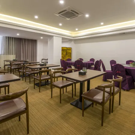 NEYA Hotel (Guangzhou Baiyun International Airport,Renhe Metro Station)