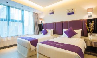 The Bauhinia Hotel (Tsim Sha Tsui)