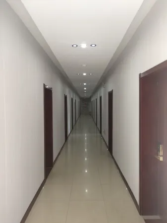 Xiyang Xinrong Hotel