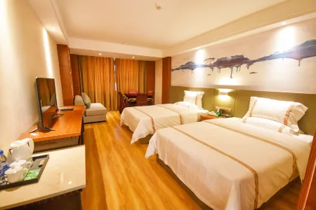 Afuer Chain Hotel （Tianzhu Bus Station Jinfeng Park） Отели в г. Тяньчжу