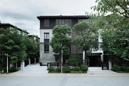 Xilan Meishu (Haikou Meilan Airport Hongzhou Jiangshan Branch)