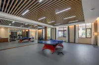 Howard Johnson The Bund Hotel Gasa - gimnasio