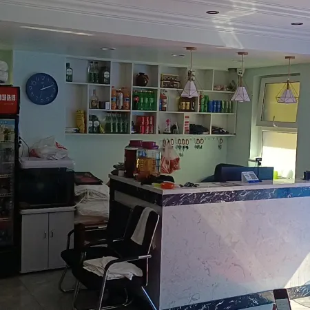 Fengcheng Juxiange Hot Spring Homestay
