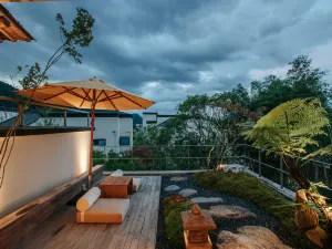 Nomadland Villa Resort