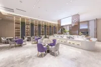 Lavande Hotel (Dengfeng Songshan Shaolin Cultural Tourism Service Center) - 3-Star