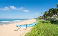 At Ease Beach Hotel