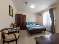 Phong Lan 2 Hotel Hoteles cerca de Distrito 9