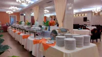 Yangshan Hotel - parking