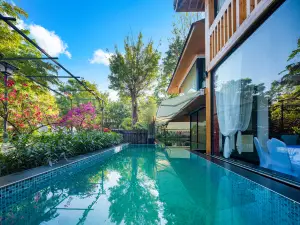 Serenity Rainforest Garden Villa