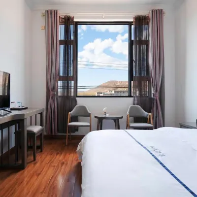Hua Hin Hotel (Dali Fengyi Airport) โรงแรมใกล้สนามบินต้าหลี่