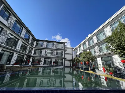 Heqing Shuixiang Chinese Inn Các khách sạn gần Baicao Zhiling