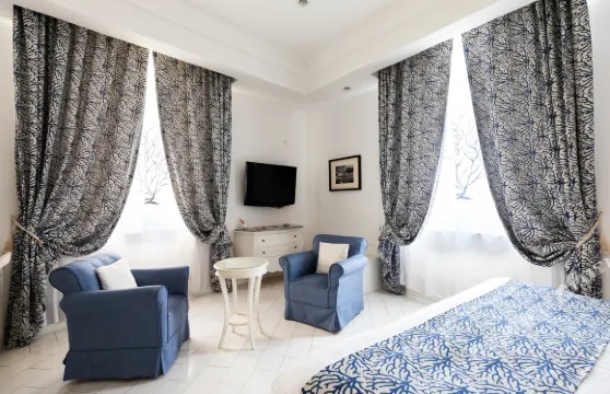 拉希裏吉納生活酒店