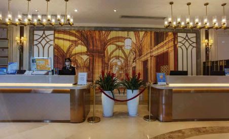 Vienna Hotel (Shenzhen Liantang Port Luo Fang Hotel)) - Housity