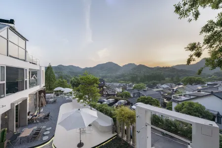 Hangzhou West Lake - Baishanjing Homestay (Xihu Scenic Area) Отели рядом с достопримечательностью «Zhejiang Institute of Mechanical and Electrical Engineering»