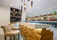 Dave Hotel Yerevan Hoteles en Ereván