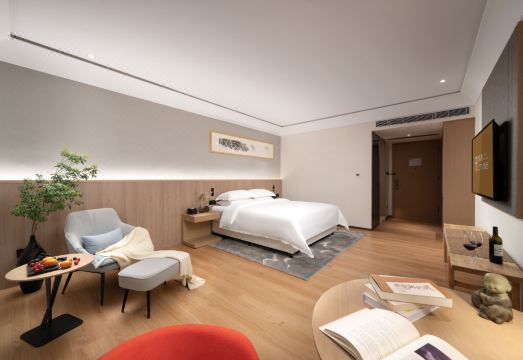 아이만 아트 호텔 위치