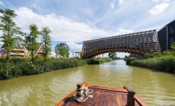 Livetour International Apartment(Jiangmen Heshan Gulao Watertown)