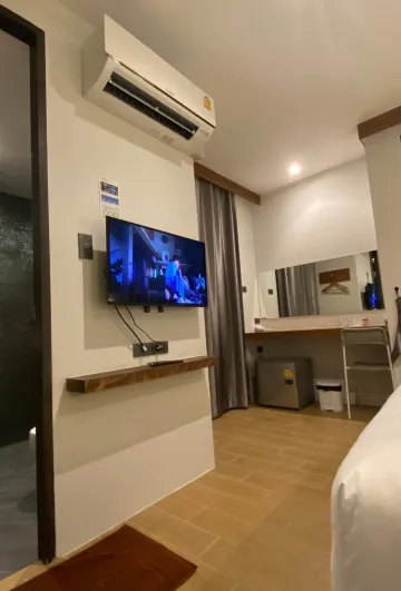 ห้องซูพีเรียร์ เตียงใหญ่ 1 เตียง
