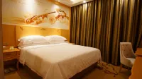 Vienna Hotel (Luhe) Hotels in Luhe