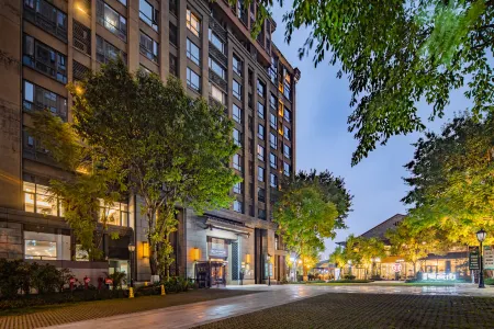 Chongqing Rongghui Up-Spring Alley Hotel