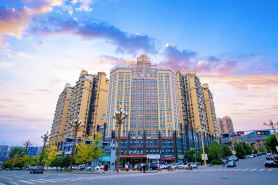 James Joyce Coffetel(Nanchong Xihua NormaUniversity Meteorological Park )