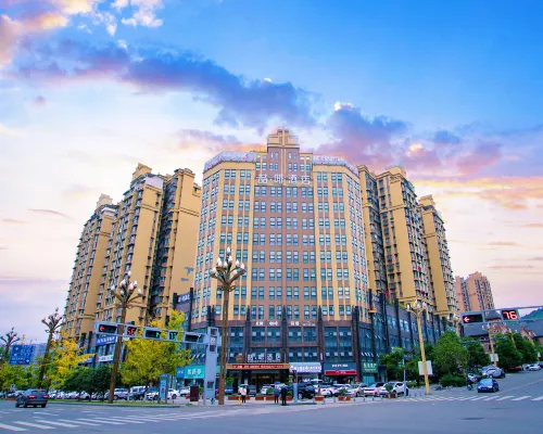 James Joyce Coffetel(Nanchong Xihua NormaUniversity Meteorological Park ) Hotels in Nanchong
