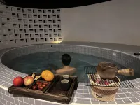 Dongyuan Wanlv Lake Shisan AFTERHOURS Homestay - Hot Springs
