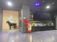 Tang Qianmingyue Homestay (Tang Qianmingyue Resort)