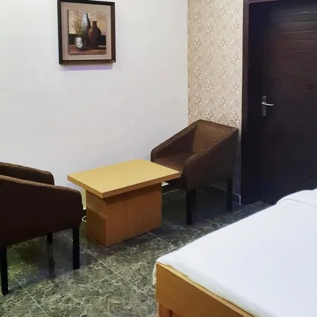Fawzy Hotel