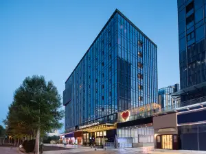 Xining Haihu New District Wanda Moments Hotel