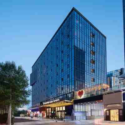 โรงแรมวันดา โมเม็นท์ เขตไห่หูใหม่ ซีหนิง Hotel Exterior
