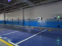 Menghaimanshu Hotel - parking