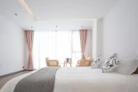 Xiapu Chuli Homestay - غرفة مطلة على الجبل