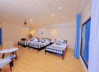 Nalati Shiguangli · Courtyard View · Leisure Vacation Homestay (Nalati Grassland Scenic Area) - Bãi đậu xe
