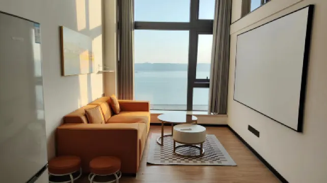 อพาร์ตเมนต์แทงค์ลอฟต์ วิวทะเล